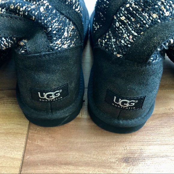 UGG Shimmering Suede & Knit Camaya Boots - Picture 5 of 7